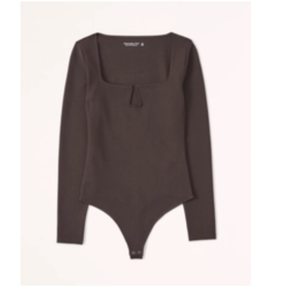 Women's
Long-Sleeve Ponte Notch-Neck Bodysuit